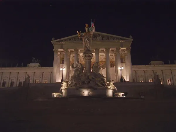 Übergabe der Petition im Parlament, Foto 1