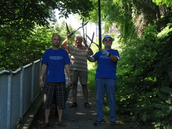 "Entkrautung" der Station, Foto 10