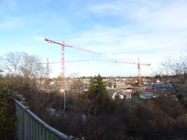 Baufortschritt der neuen Wohnungen neben der Station, Foto 6